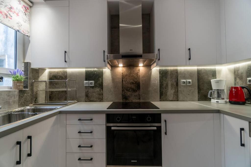 Serenita City Center Apartment コルフ島 エクステリア 写真